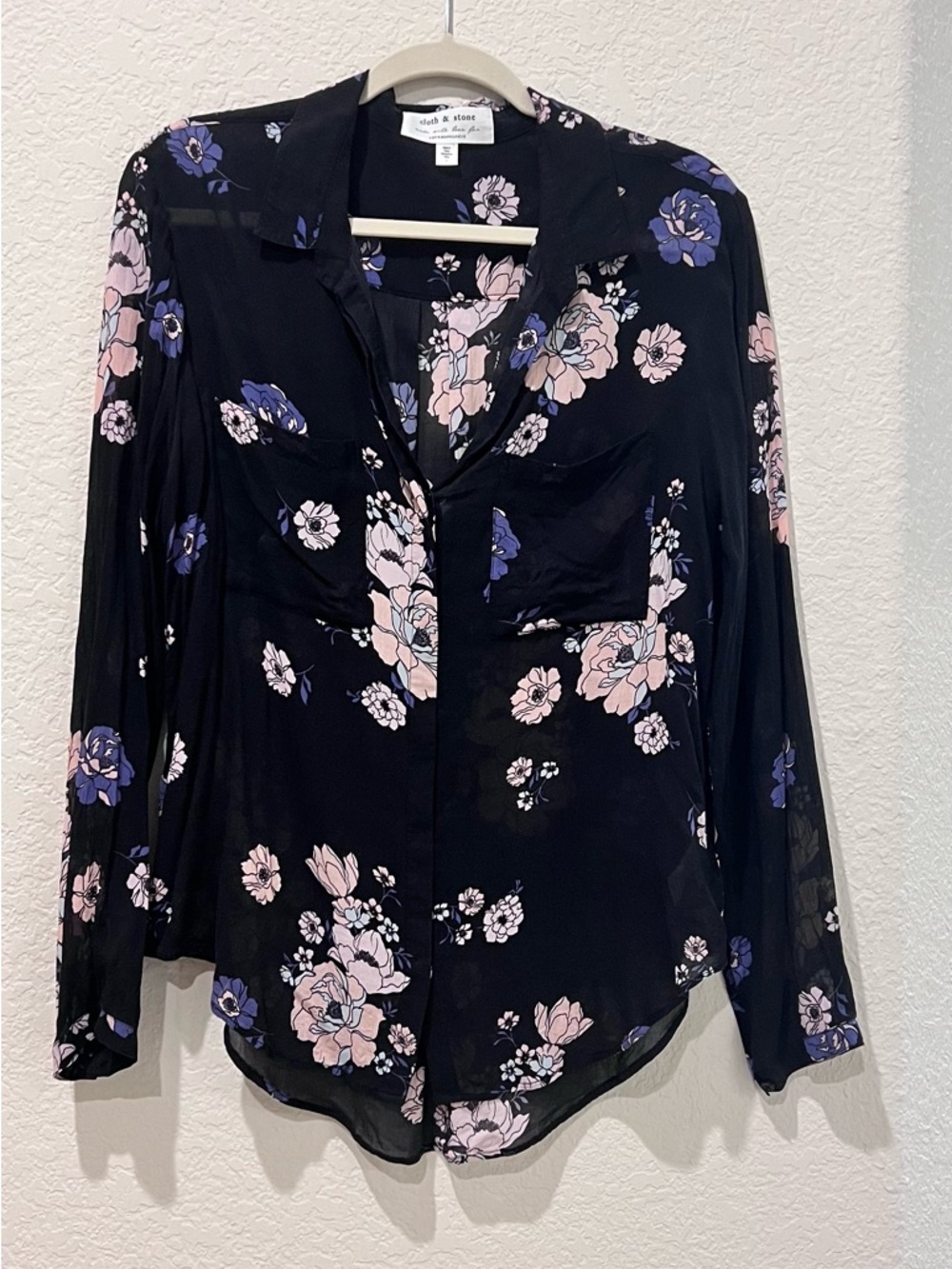 CLOTH & STONE Anthropologie Tavira Sheer Black Blouse & Pink Floral | Size Large